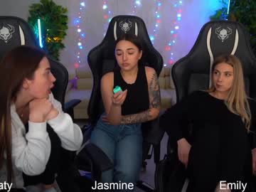 Nude couple kira0541 image #5829976