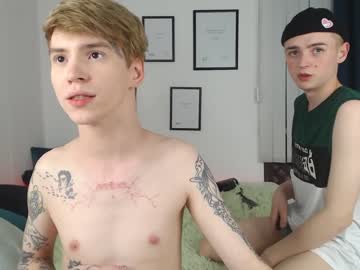 Nude man 620two image #4005422