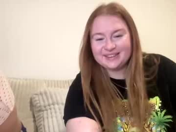 gingercaroline nude cam