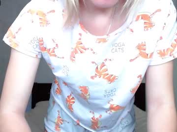 Nude girl kittycat__meow_ image #4378423