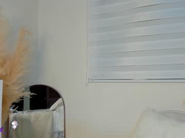 Nude girl veroniqe_lounge image #2172278