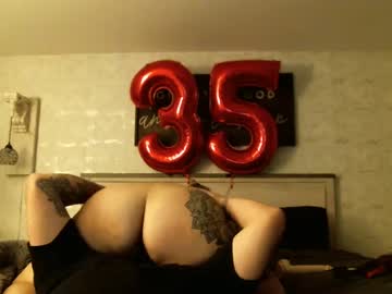 Nude couple frolicroom0687 image #6859336