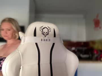 Nude girl kiradivine image #5067110