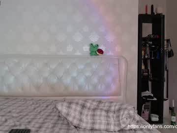 Nude girl _mllymoore_ image #2274539