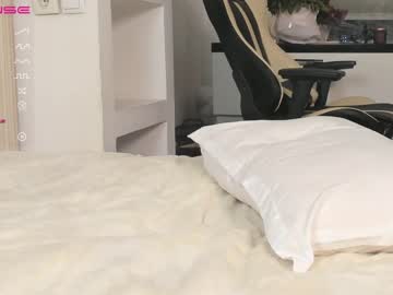 Nude girl ui_seul image #4039903