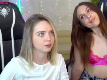 Nude couple kira0541 image #4402775