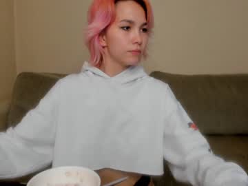 Nude girl karinalin18 image #3686189