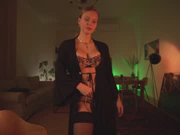 Nude girl chillwithkira image #525869