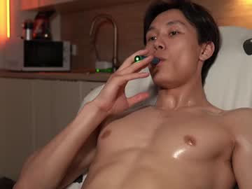 Nude man chan_pak image #1992793