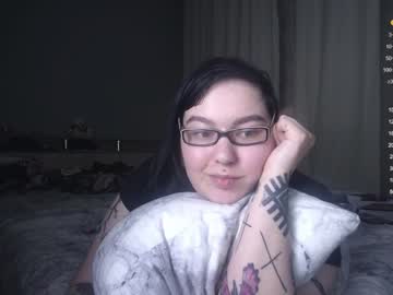 Nude girl 8wolf8 image #6289354