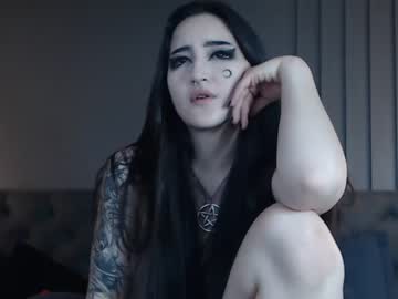 Nude girl charlotte_germanotta_ image #5321060