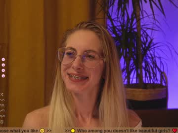 Nude girl girl_i_am image #6068732