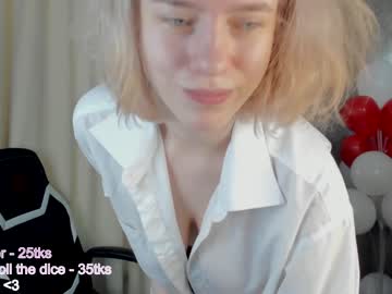 Nude girl joyce_coy image #3723447