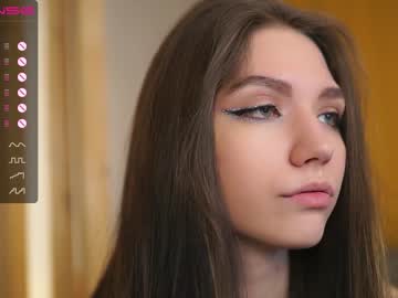 Nude girl angels_kiss image #4053280