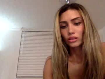 Nude girl armani123_ image #6306678