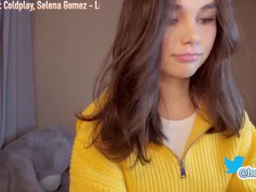 Nude girl hollyextra image #1768192