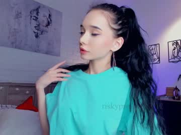 Nude girl riskyproject image #5804138