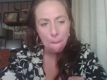 Nude girl maxymilfy image #3945029