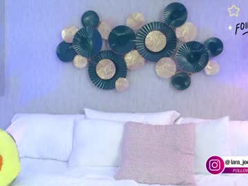 Nude girl lara_jeean image #6891626