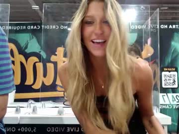 Nude girl addisonvodka image #2221353