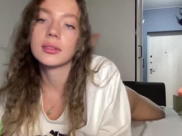 Nude girl angel_from_sky image #6485113