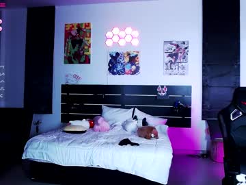 Nude girl madnessalise image #4390118