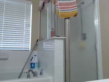 Nude man kissthetipofmydick image #813149