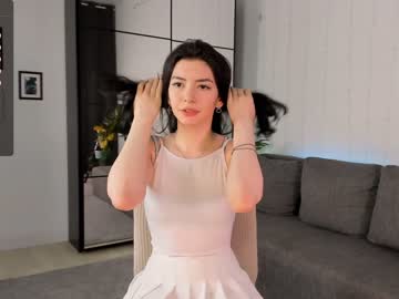 Nude girl julietaromaniss image #6843562