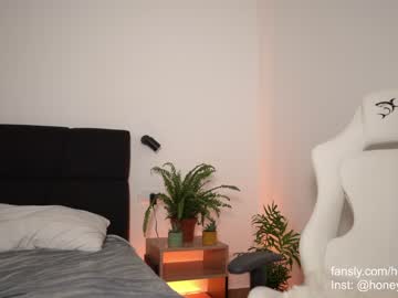 Nude girl aria_diaz image #6903679