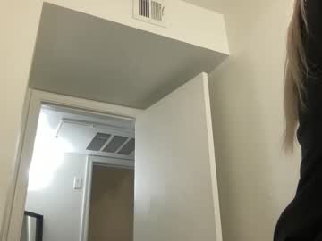 Nude girl hotandhornyhannah image #6199528