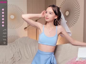 Nude girl happiness_call image #4755204