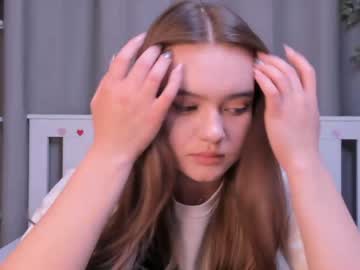 Nude girl awelinda image #2586386