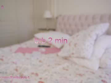 Nude girl emilia98xxx image #2621067