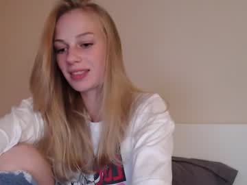 Nude girl magic_couple13 image #5333883