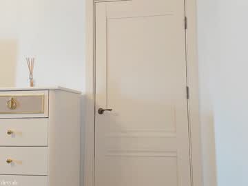 Nude girl devyale image #3637549