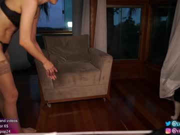 Nude girl loollypop24 image #511629