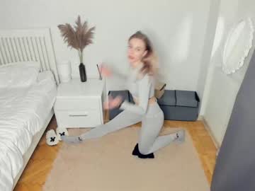 Nude girl yasminaduncan image #6315767