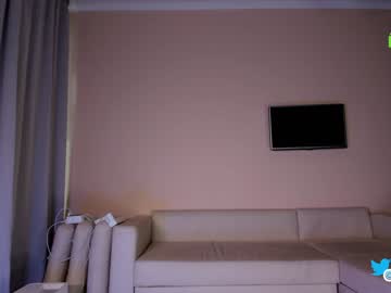 Nude girl hollyextra image #4223567