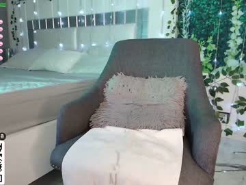 Nude girl saridethot image #3456495