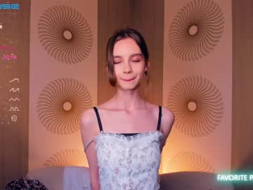 Nude girl happiness_call image #4282281