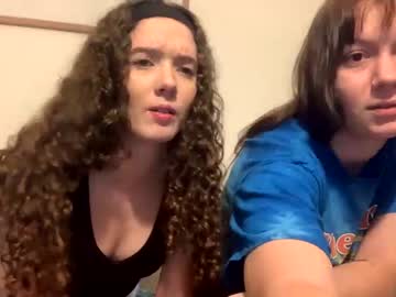 Nude couple kylieexoxoxo2432 image #6090336