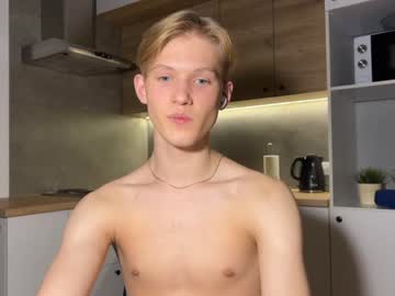 Nude man skies_shine image #5788248