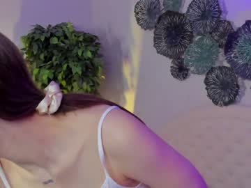 Nude girl emelyfall image #1666932