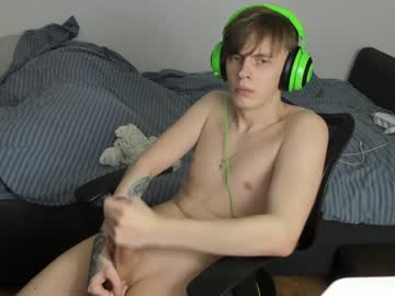 Nude man aron_neall image #2161586