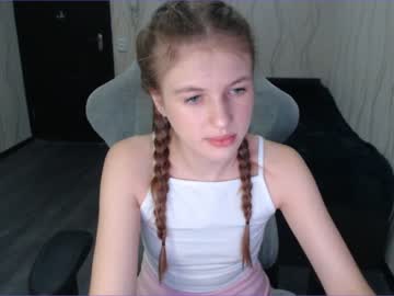 Nude girl kylie_mine image #2800119