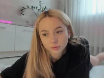 Nude girl meryfoxxx image #3938029