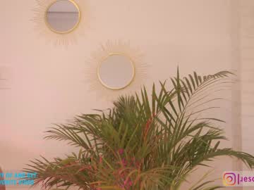 Nude girl _lasuescun image #2557663