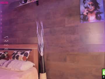 Nude girl yolandabertha image #3798606