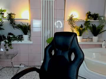 Nude girl cutie_pearl image #2666207