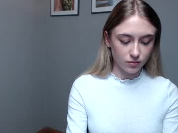 Nude girl marin_na image #4072321